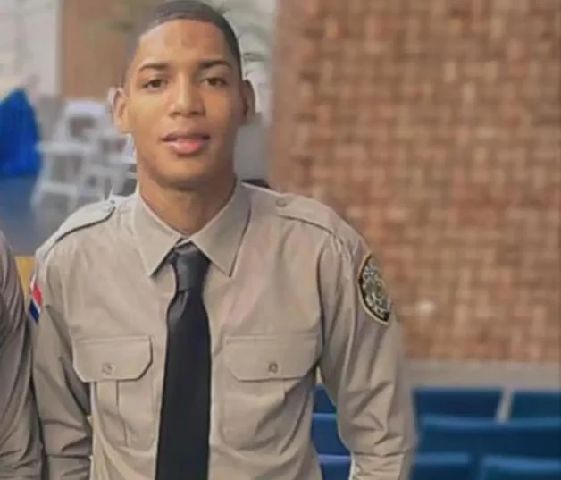 Muere agente de la Policía Nacional que hirió a tres personas en San Francisco de Macorís agente