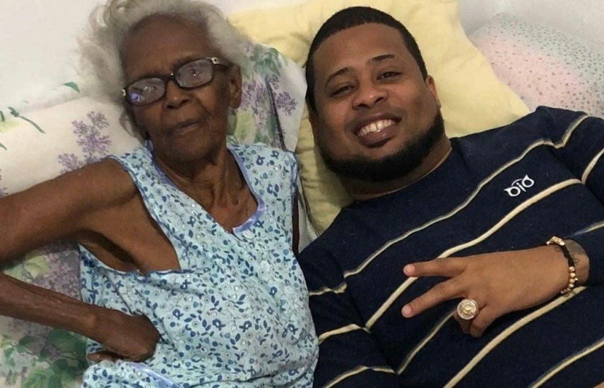 “Vuela alto y nos vemos pronto, vieja mía”, así se despide Lápiz Conciente de su abuela Palín “Vuela alto y nos vemos pronto, vieja mía”, así se despide Lápiz Conciente de su abuela Palín