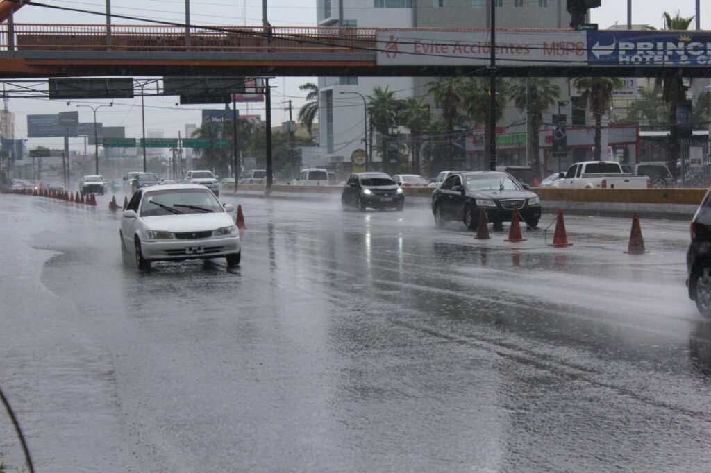 Aumentan a 12 provincias en alerta verde por lluvias