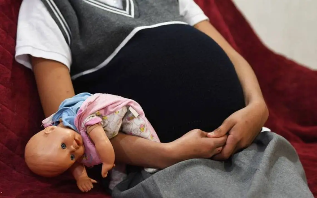Mujeres lideran la lucha contra el embarazo adolescente en RD