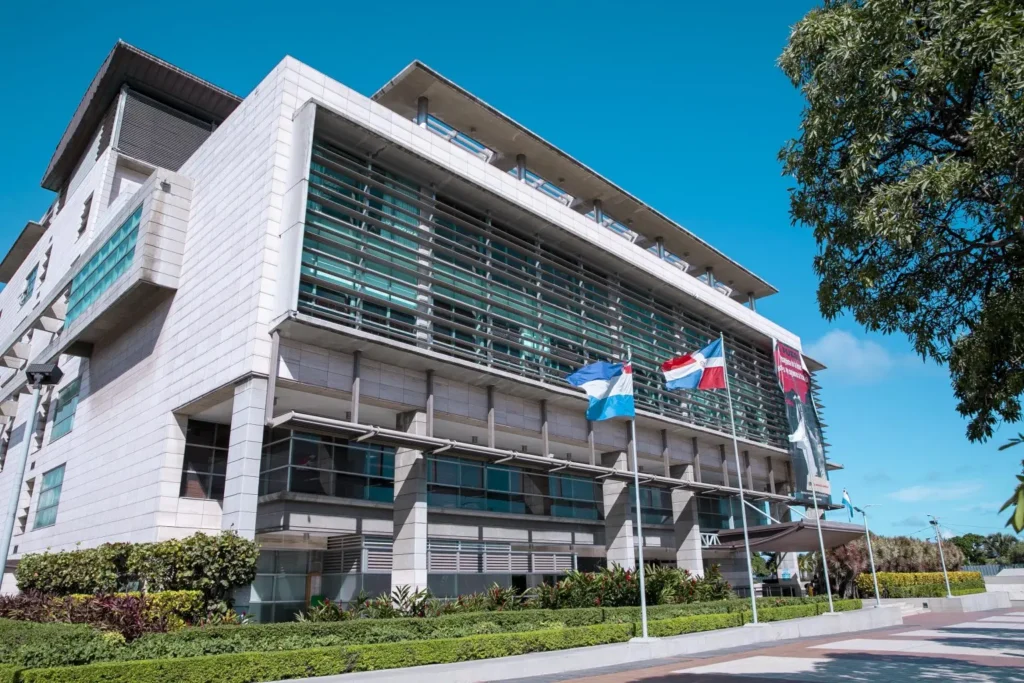 Operación Guepardo: desmantelan red de estafa electrónica y lavado de activos en el país