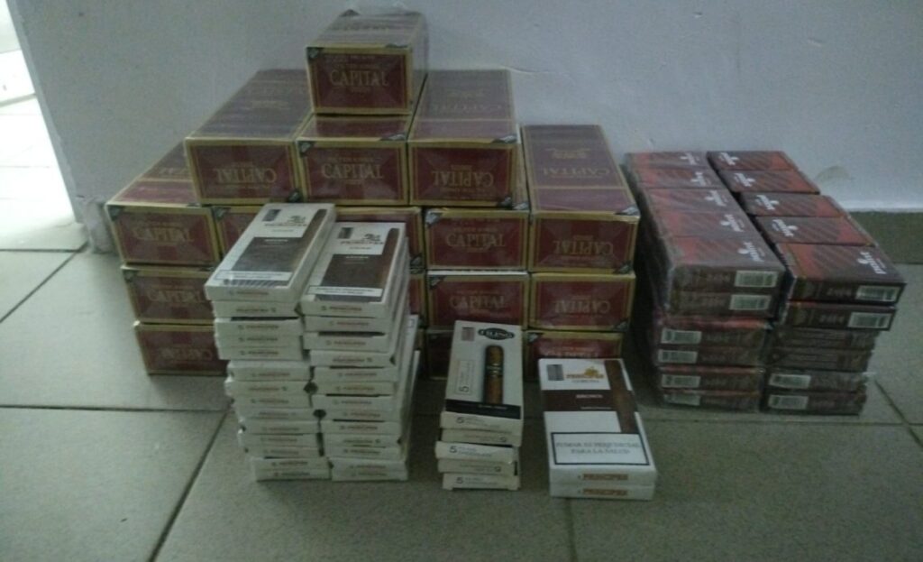 Incautan más de 20,000 cigarrillos y desmantela redes de contrabando durante operativos