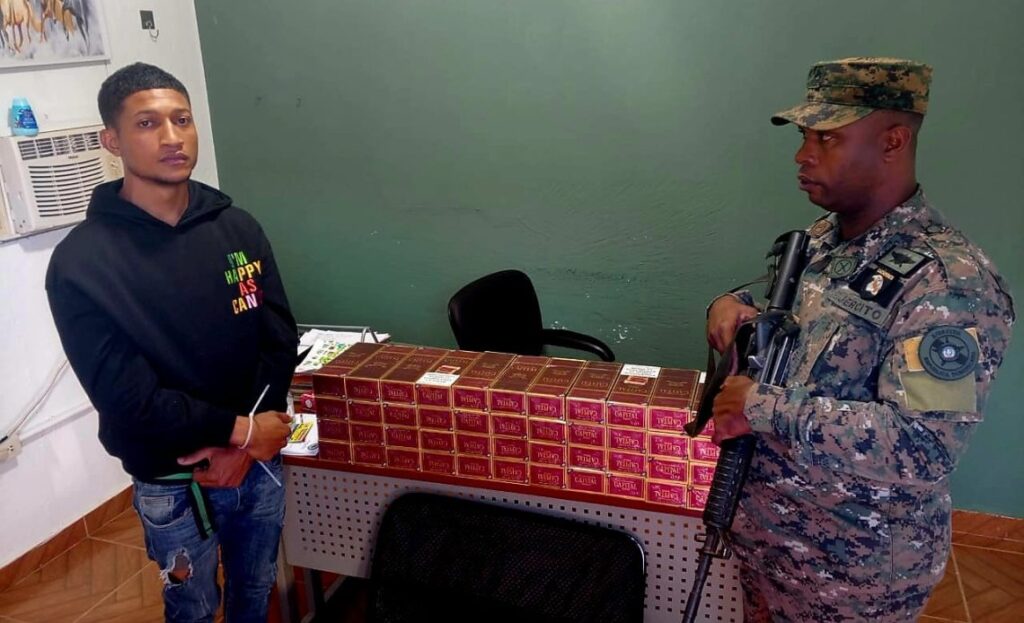 Decomisan 54,200 cigarrillos de contrabando en Azua y San Juan