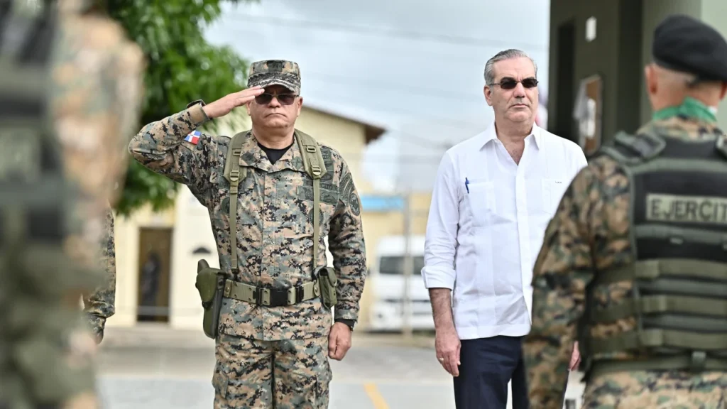 Presidente Abinader recorrerá cuatro puntos fronterizos este jueves Presidente Abinader