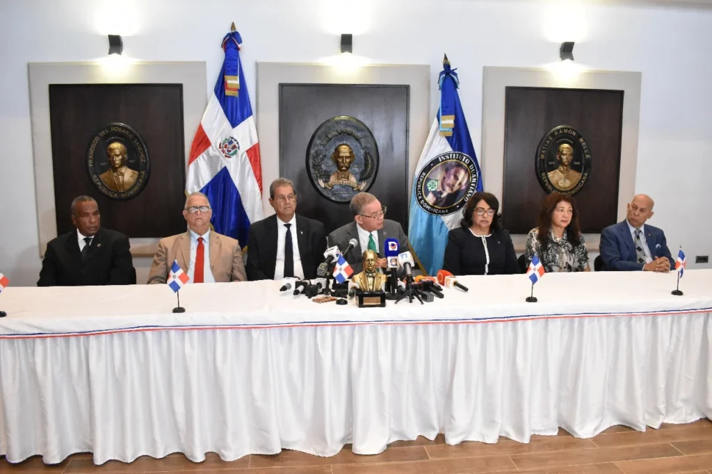 Fuente Externa