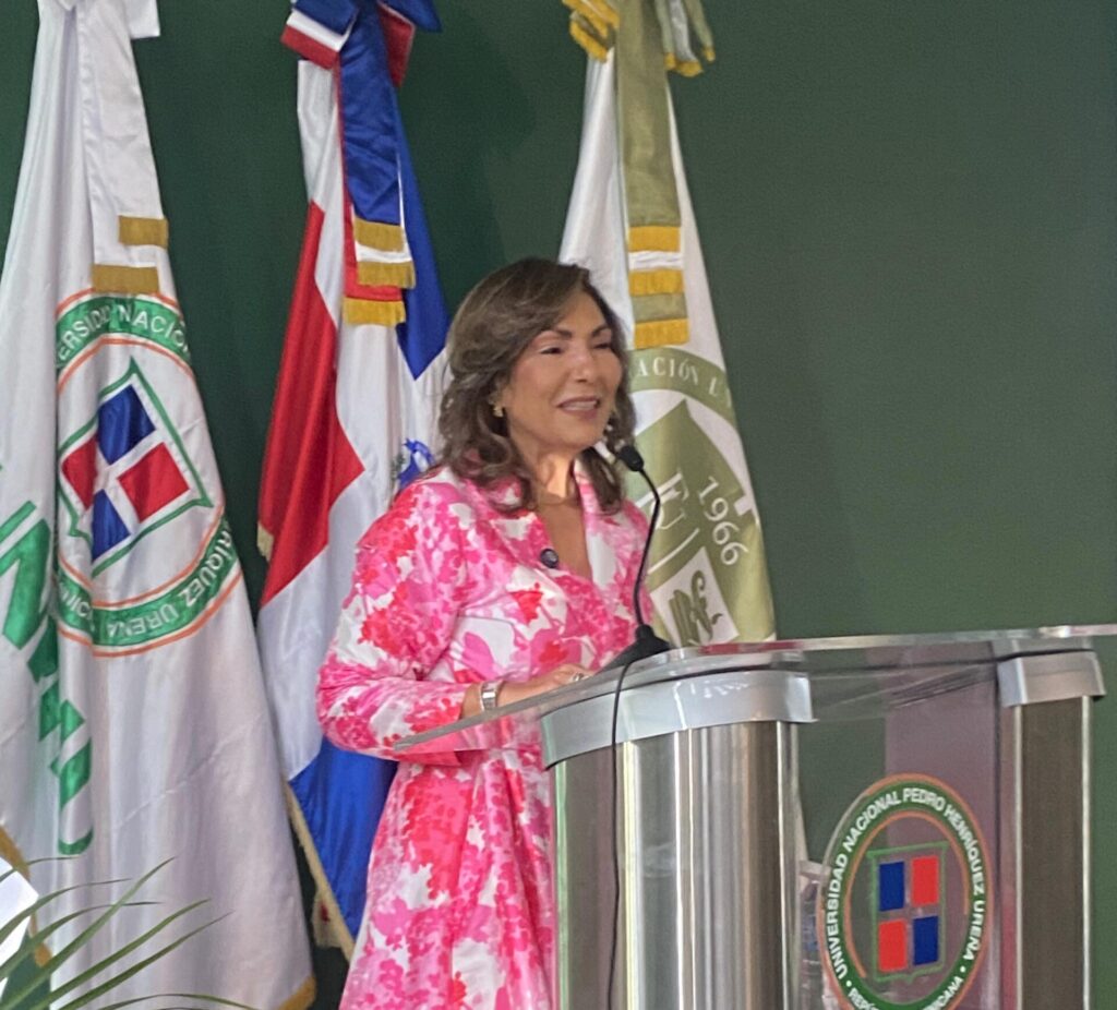 Geanilda Vásquez manifiesta en RD: “Emprender requiere aptitud y visión creativa” Geanilda Vásquez