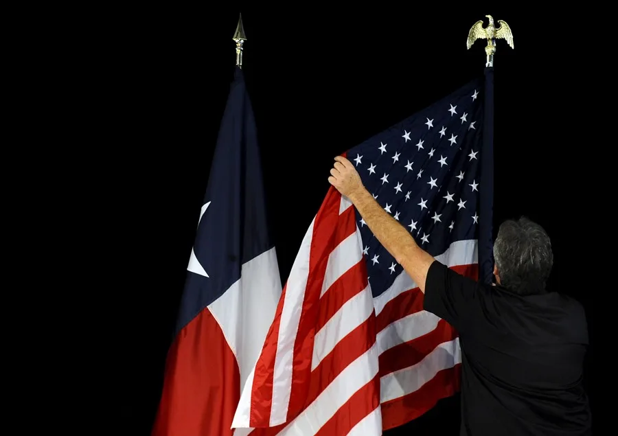 Un juez bloquea el rediseño del mapa electoral de Texas que favorece a los republicanos Texas