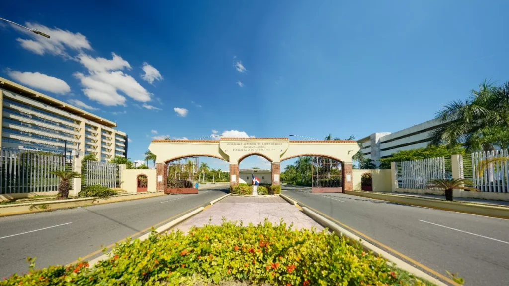 Facultad de Artes de la UASD celebra su 25 aniversario UASD