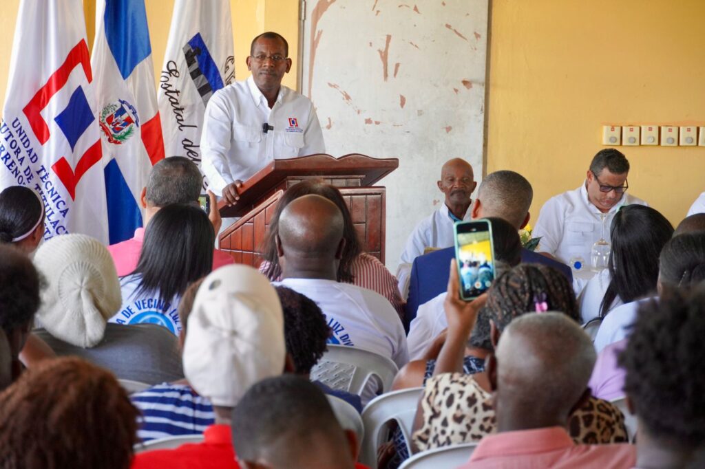 Gobierno inicia trabajos de titulación que beneficiarán a 9,200 personas en La Victoria titulación