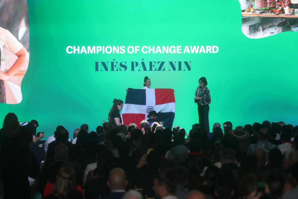 RD se luce en el escenario de Latin America’s 50 Best Restaurants de la mano de Chef Tita Chef Tita