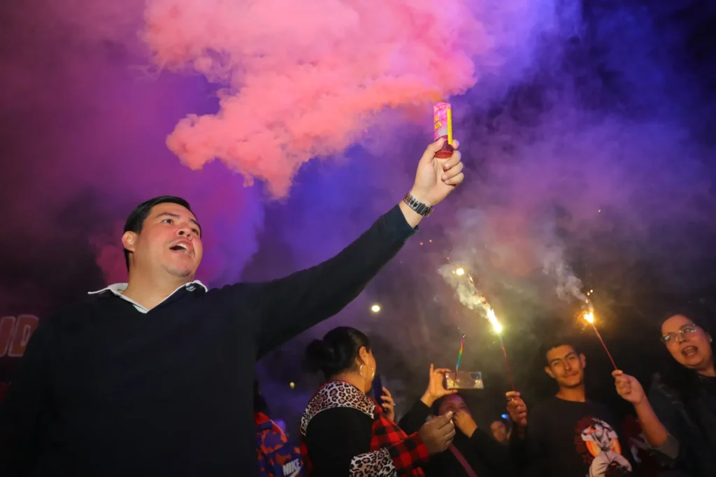 Activistas del partido de Gobierno protestan en Honduras coreando «no al fraude» electoral Honduras