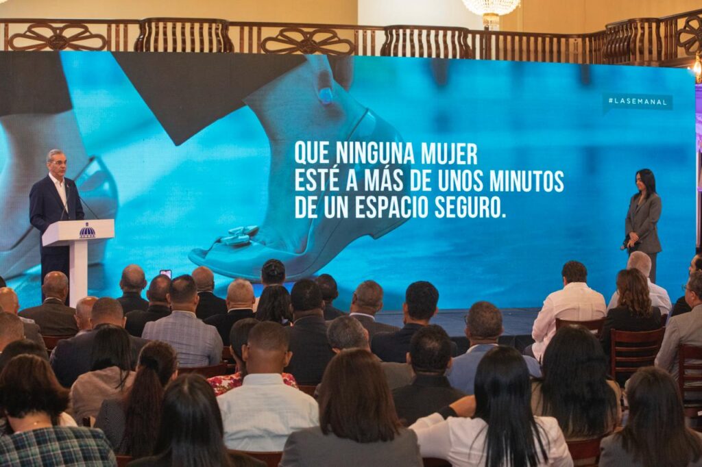 Presidente Abinader presenta “Puntos VIDA”, una red nacional de espacios seguros para proteger a mujeres en situación de violencia Puntos VIDA