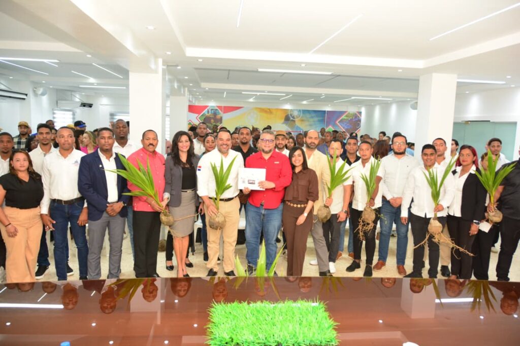 FEDA promueve el emprendimiento juvenil agropecuario en seminario nacional FEDA