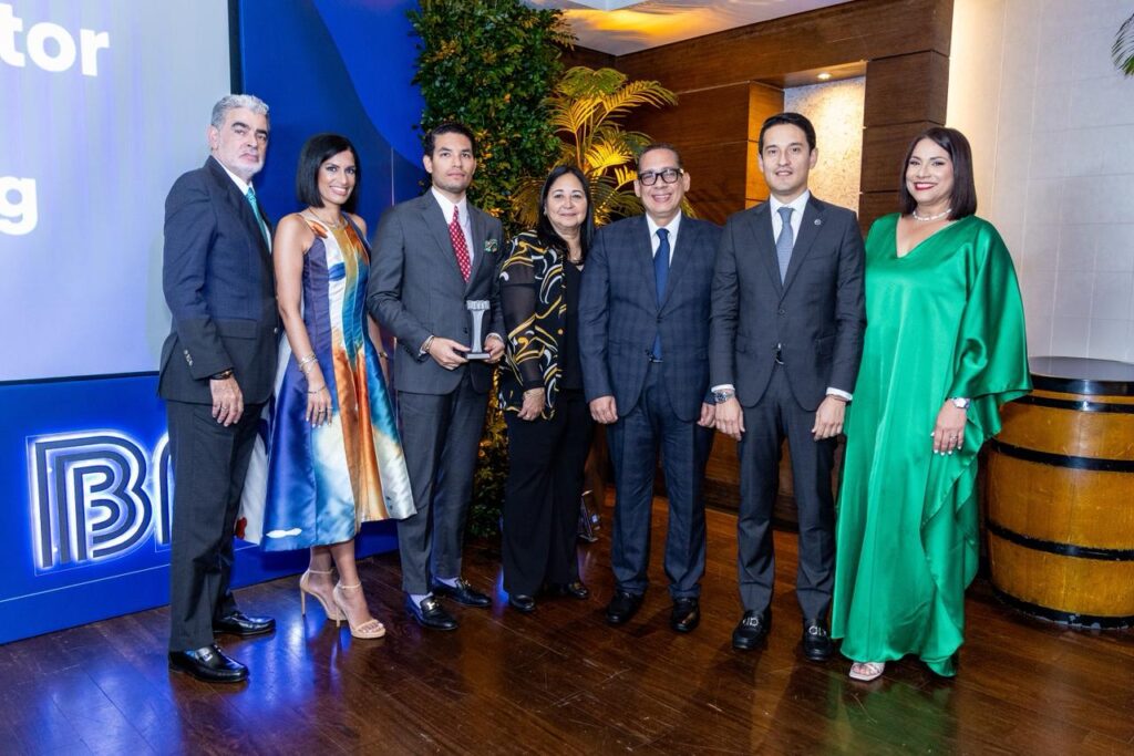 BMI Seguros reconoce a corredores destacados en la Gala de la Productividad BMI