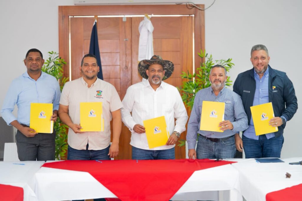 Fedomu socializa avances para una gestión mancomunada de los residuos sólidos en la región Noroeste Fedomu