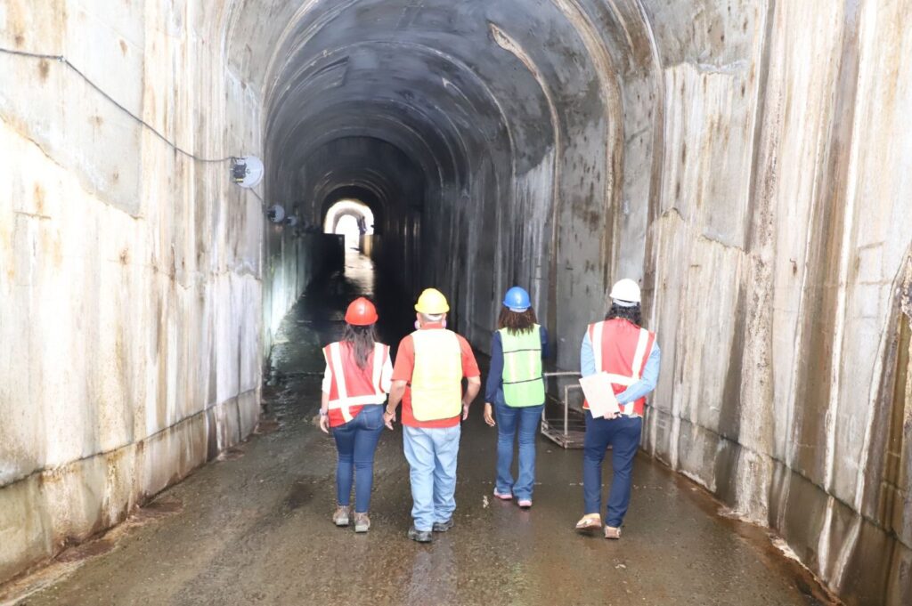 Doctor Agustín Burgos agradece los avances de la presa de Guagüí presa de Guagüí