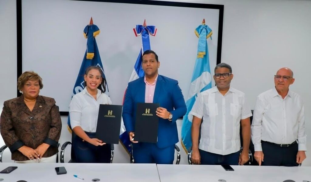 Hospital General Mario Tolentino Dipp y Alcaldía de Santo Domingo Norte firman acuerdo interinstitucional en favor de la salud comunitaria salud comunitaria