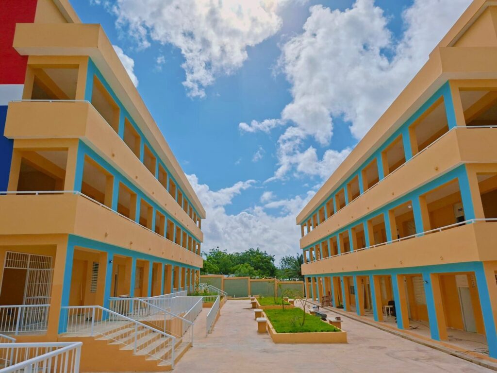 Escuela Básica Espejo La Milagrosa