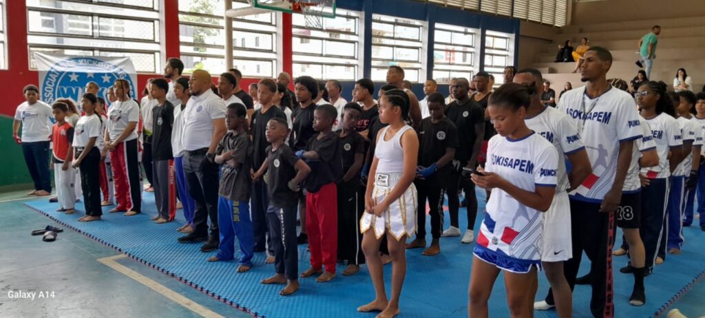 Asociación de Kickboxing de Santiago realizo con éxito la tercera edición del torneo Batalla 30 de Marzo Kickboxing