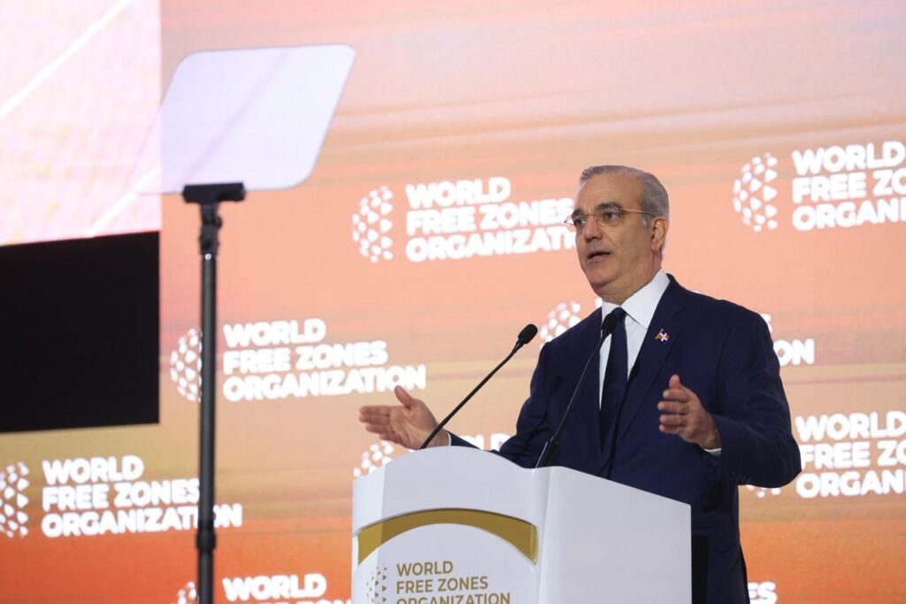 Presidente Abinader presenta a RD como una de las mejores decisiones de inversión del hemisferio en Congreso Mundial de Zonas Francas Abinader