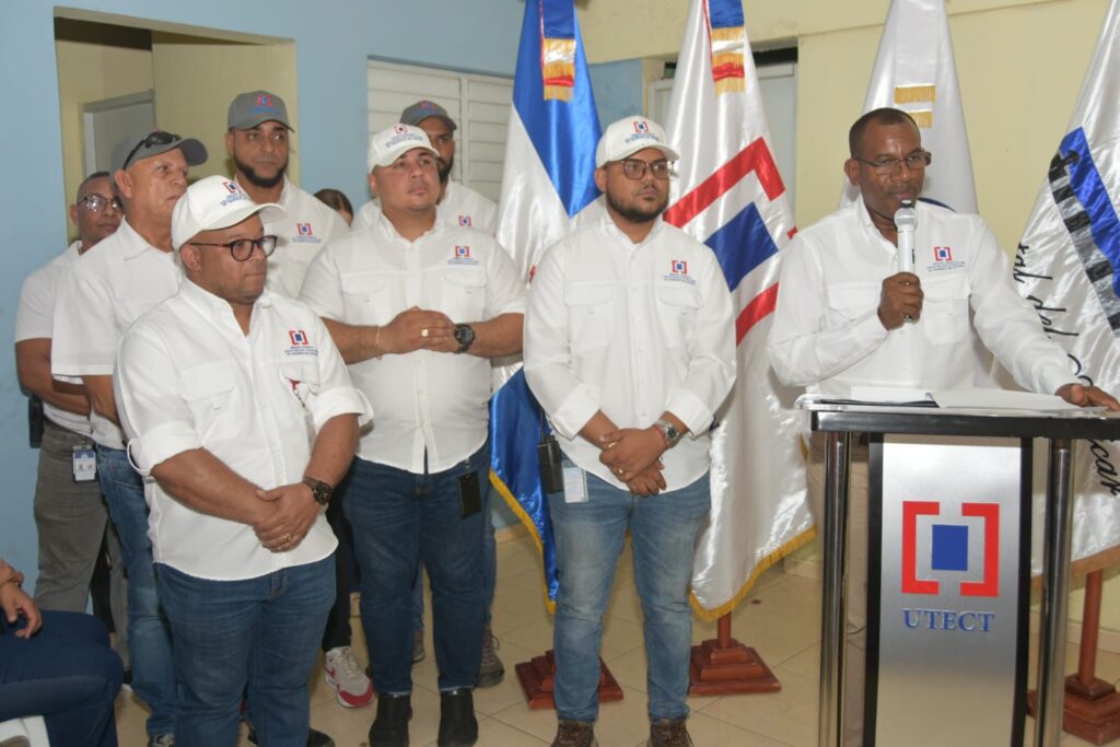 UTECT inicia proceso de titulación en 11 sectores de la provincia Valverde UTECT