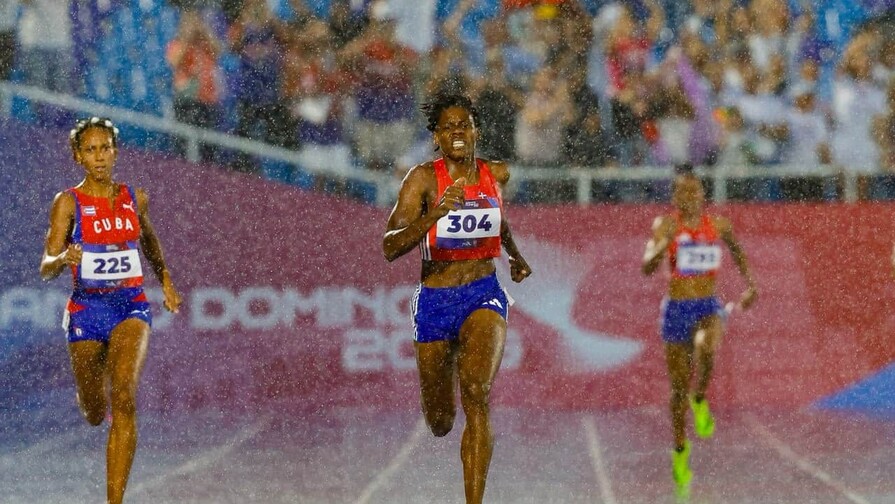 Marileidy Paulino revalida su título y establece récord en los 400 metros de Juegos Centroamericanos y del Caribe Marileidy Paulino