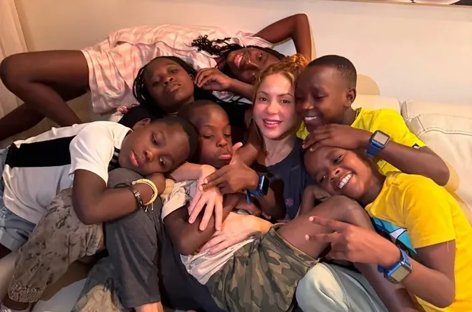 Shakira descansa en Miami junto a los niños de Ghetto Kids con los que bailó en el Mundial Shakira