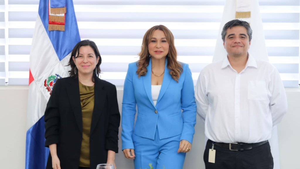 Supérate fortalece la protección social y la inclusión laboral en el país junto con la Cepal Supérate