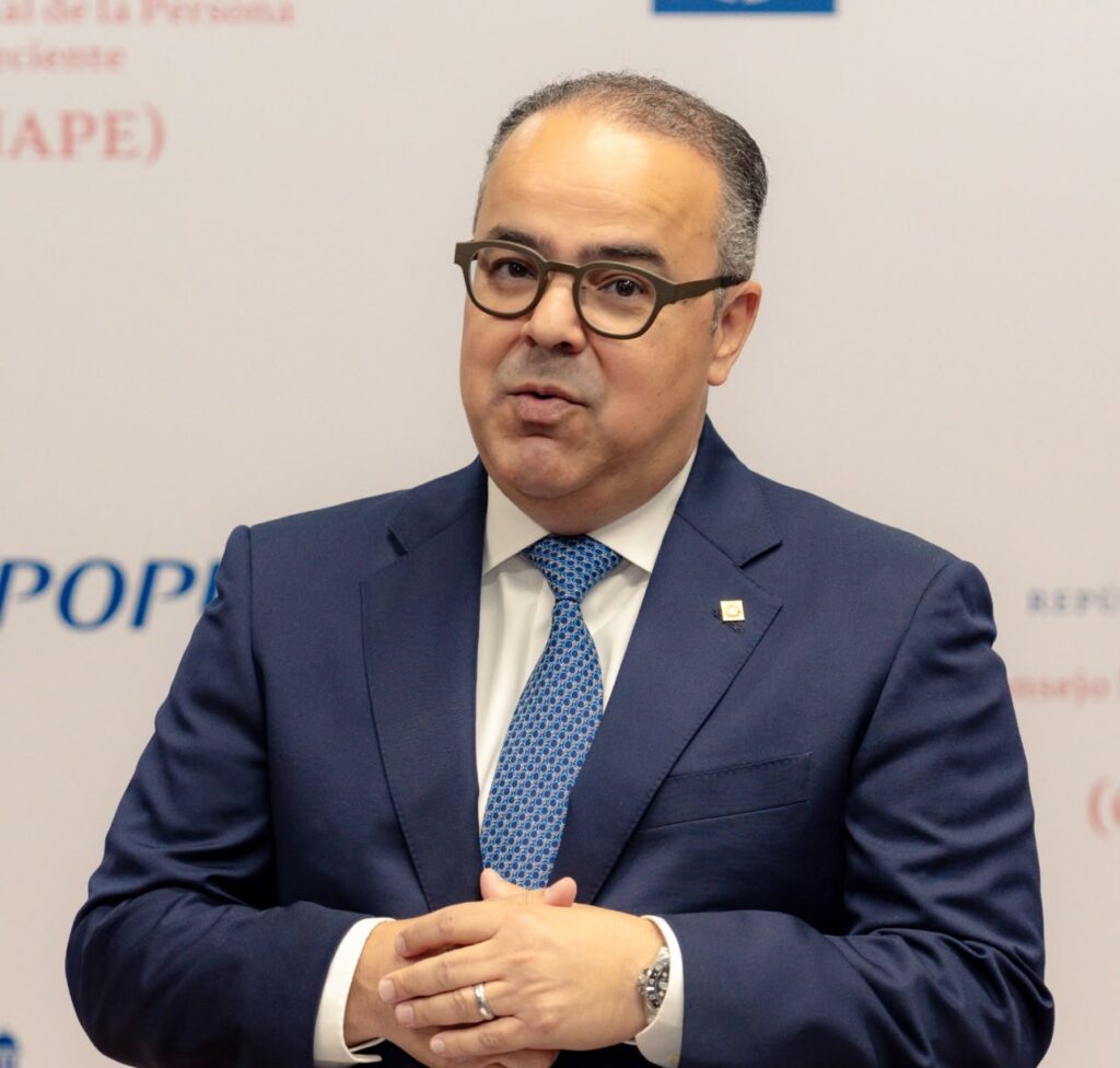 AFP Popular y CONAPE firman convenio en favor de la población adulta mayor AFP Popular y CONAPE