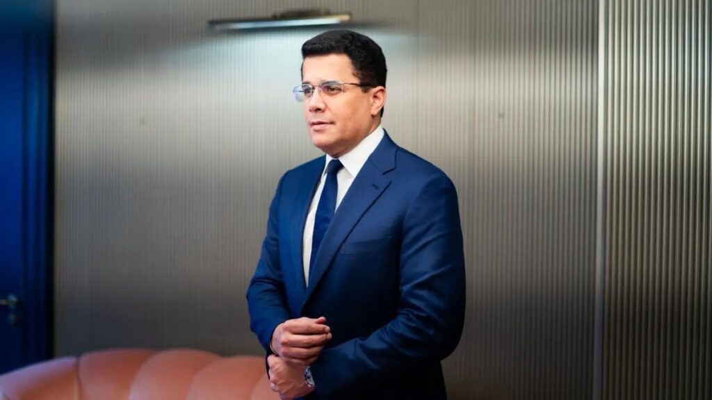 RD Elige: David Collado encabeza preferencia electoral dentro y fuera del PRM David Collado