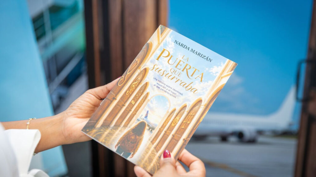 IDAC promueve las vocaciones en la Feria Internacional del Libro con puesta en circulación del cuento “La puerta que susurraba” Feria Internacional del Libro