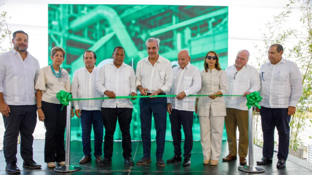 Presidente Luis Abinader inaugura planta de valorización de residuos en Puerto Plata que generará más de mil empleos Luis Abinader