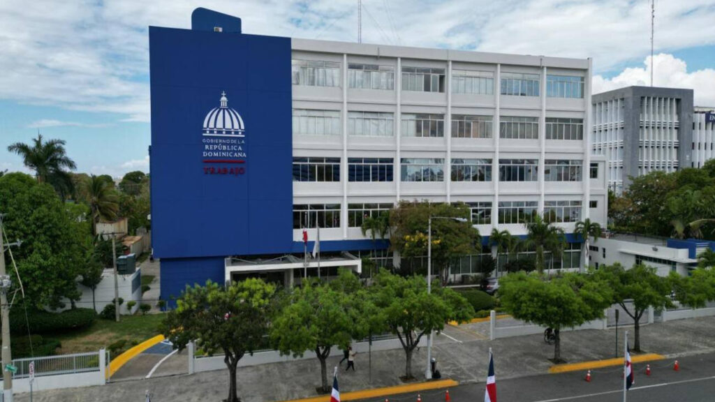 Ministerio de Trabajo reitera 24 de septiembre, “Día de Nuestra Señora de las Mercedes”, no se cambia Ministerio de Trabajo