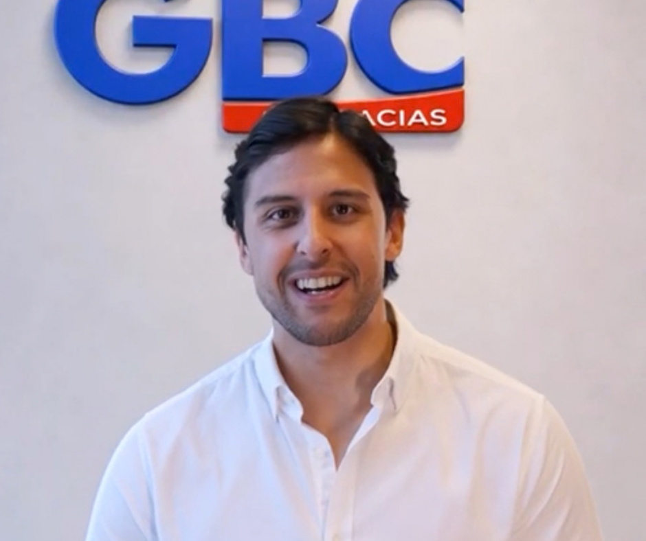 Raymond Rodríguez anuncia apoyo a promociones de bachillerato del Distrito Nacional Raymond Rodríguez