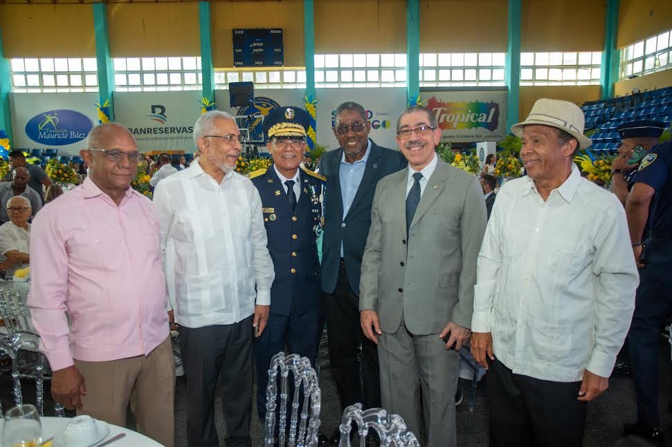 UASD reafirma compromiso con el deporte y la cultura durante acto por el 63 aniversario del Club Mauricio Báez UASD