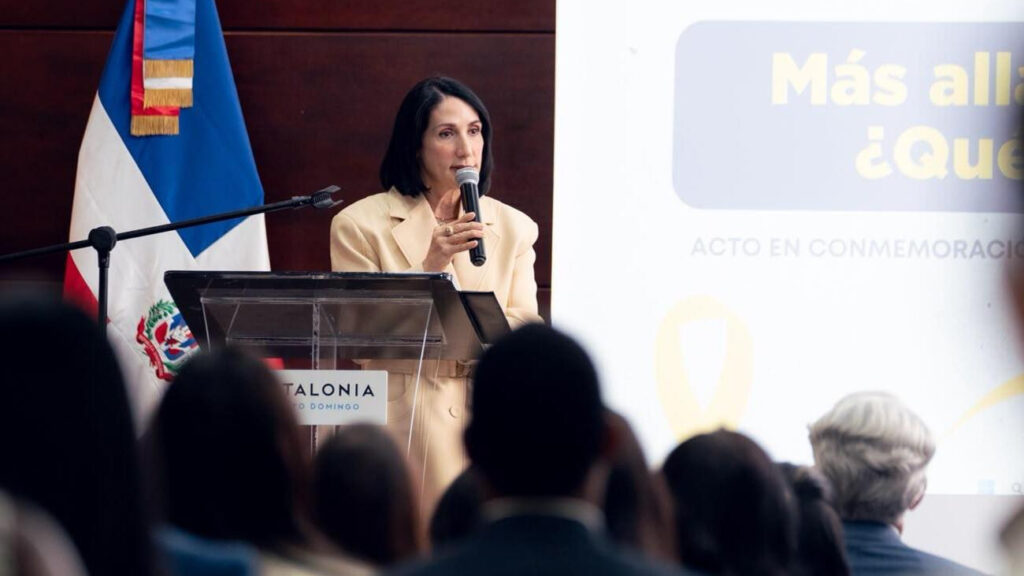 OPS reconoce iniciativas y labor de la primera dama en la concientización y atención del cáncer infantil primera dama