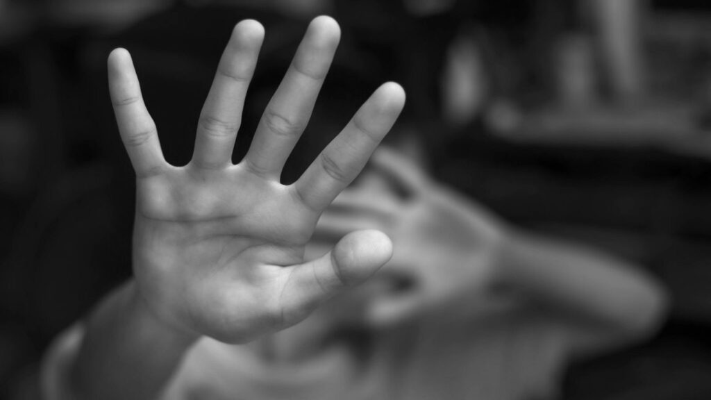 Hombre es condenado a 20 años de prisión por violar sexualmente a una adolescente de 14 años prisión