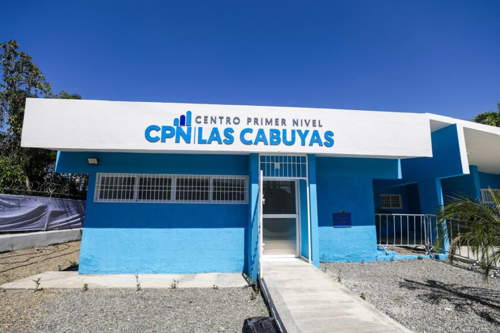 Vicepresidenta Raquel Peña y director del SNS entregan remozado Centro de Primer Nivel Las Cabuyas, en La Vega Centro de Primer Nivel Las Cabuyas
