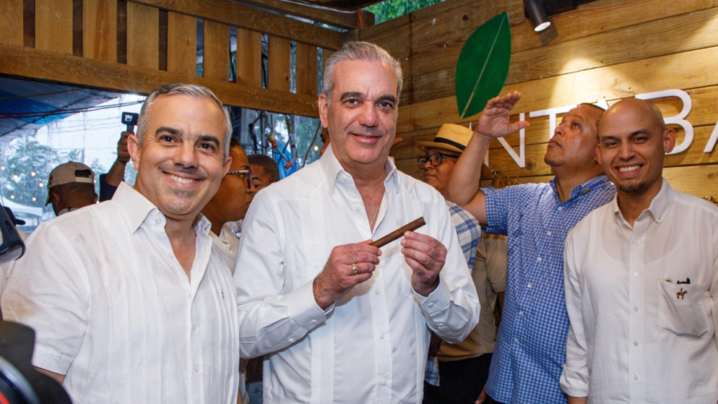 Presidente Luis Abinader destaca éxito de Expo Cibao como plataforma para impulsar los negocios en el Cibao Expo Cibao
