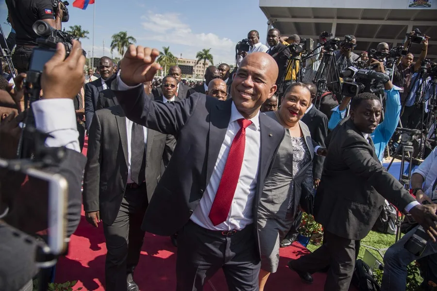El expresidente de Haití Michel Martelly inscribe candidatura pese a sanciones de EE.UU. y UE Michel Martelly