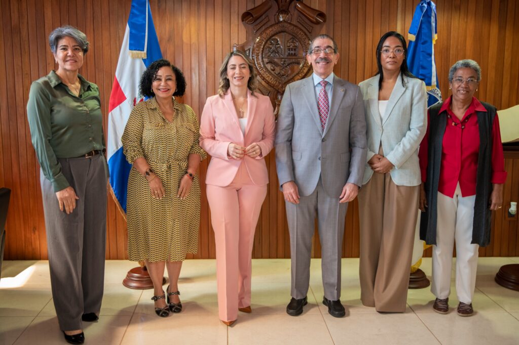 UASD y Ministerio de la Mujer fortalecen agenda conjunta por la igualdad y la prevención de la violencia