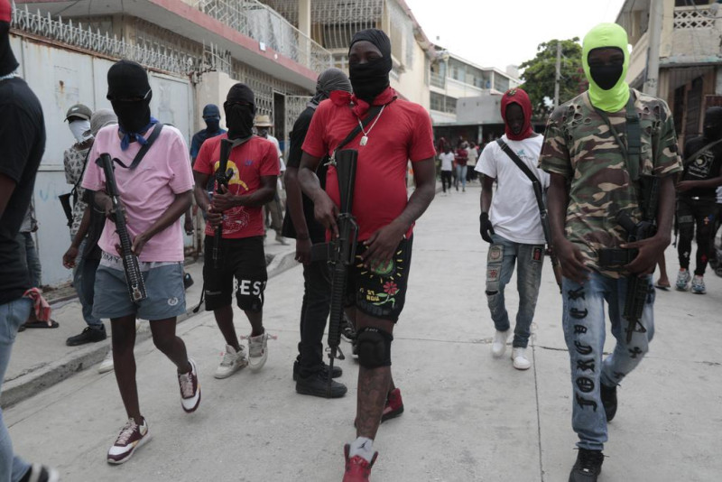 Informe de la ONU vincula municiones de la banda haitiana 400 Mawozo con el Ejército y la Policía de RD banda haitiana 400 Mawozo